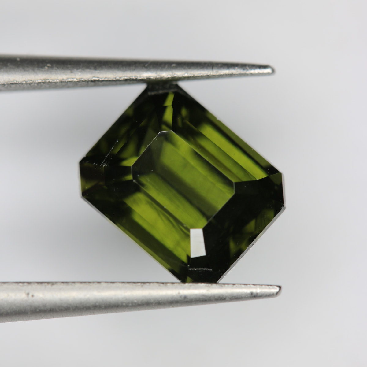 2.28ct Zircon