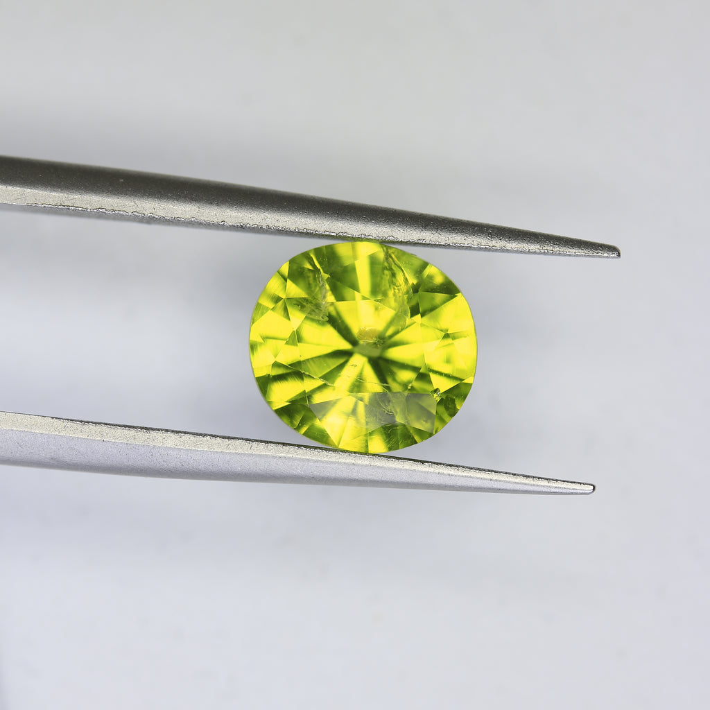 2.2ct Peridot