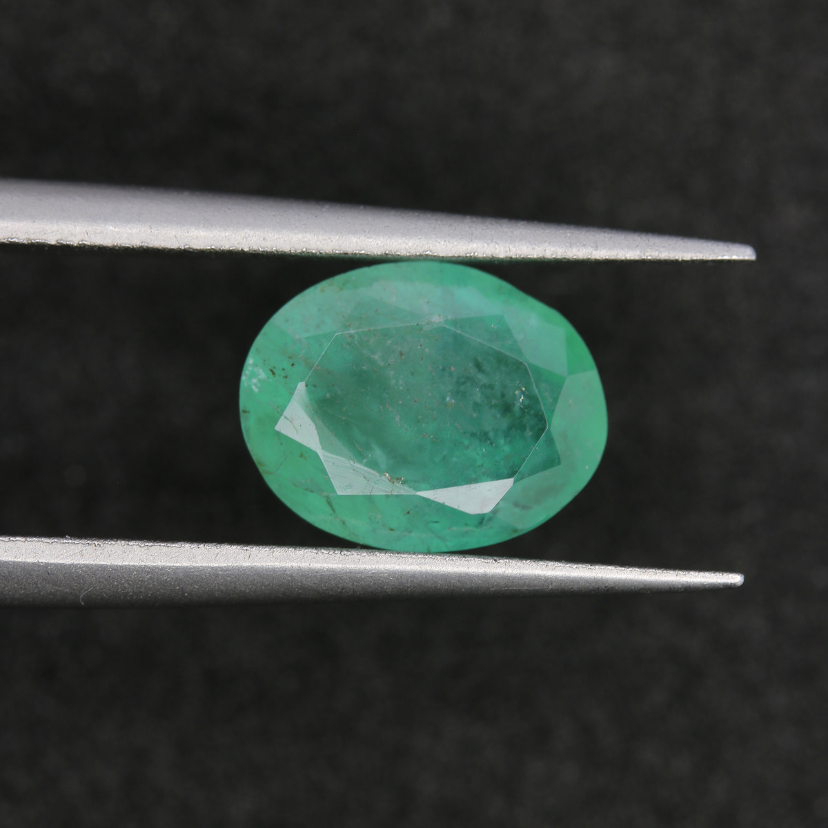 2.35ct Emerald Zambian