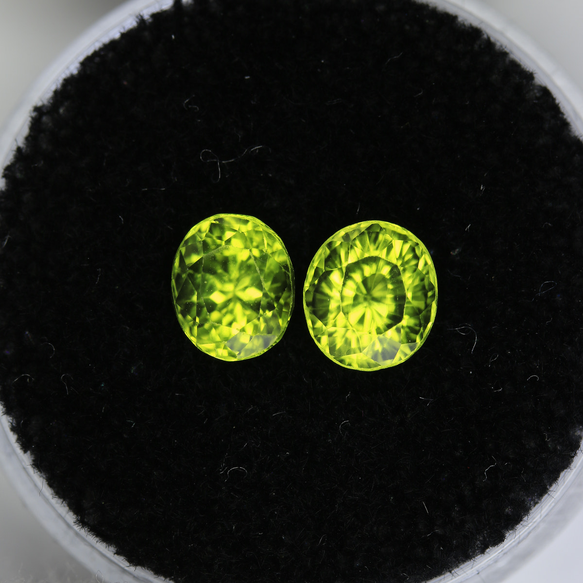 2.37ct Peridot Pair