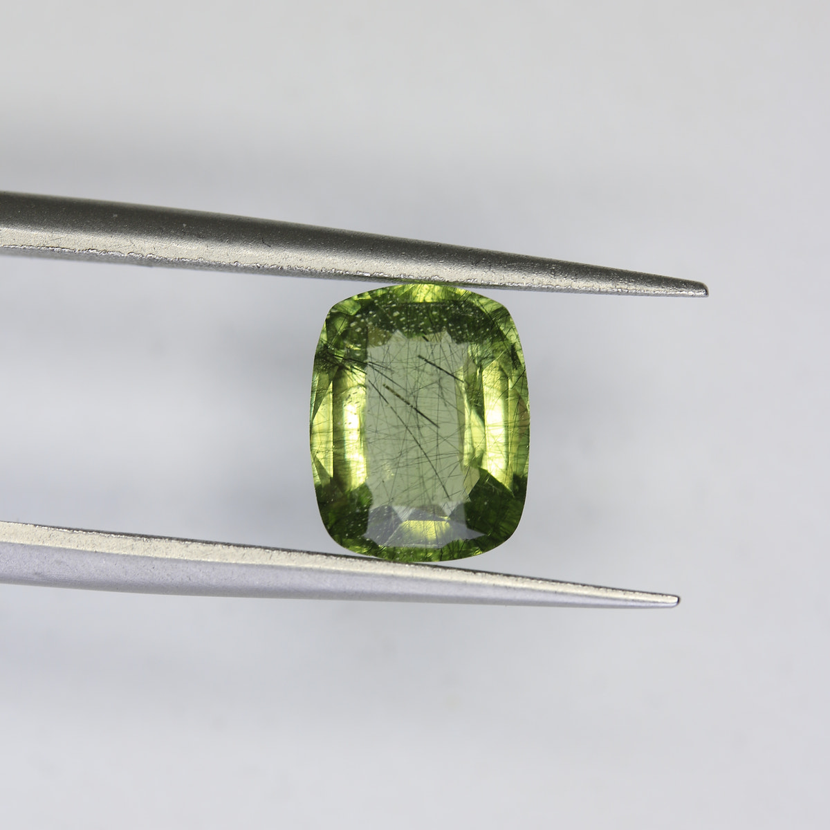 2.3ct Peridot Rutile