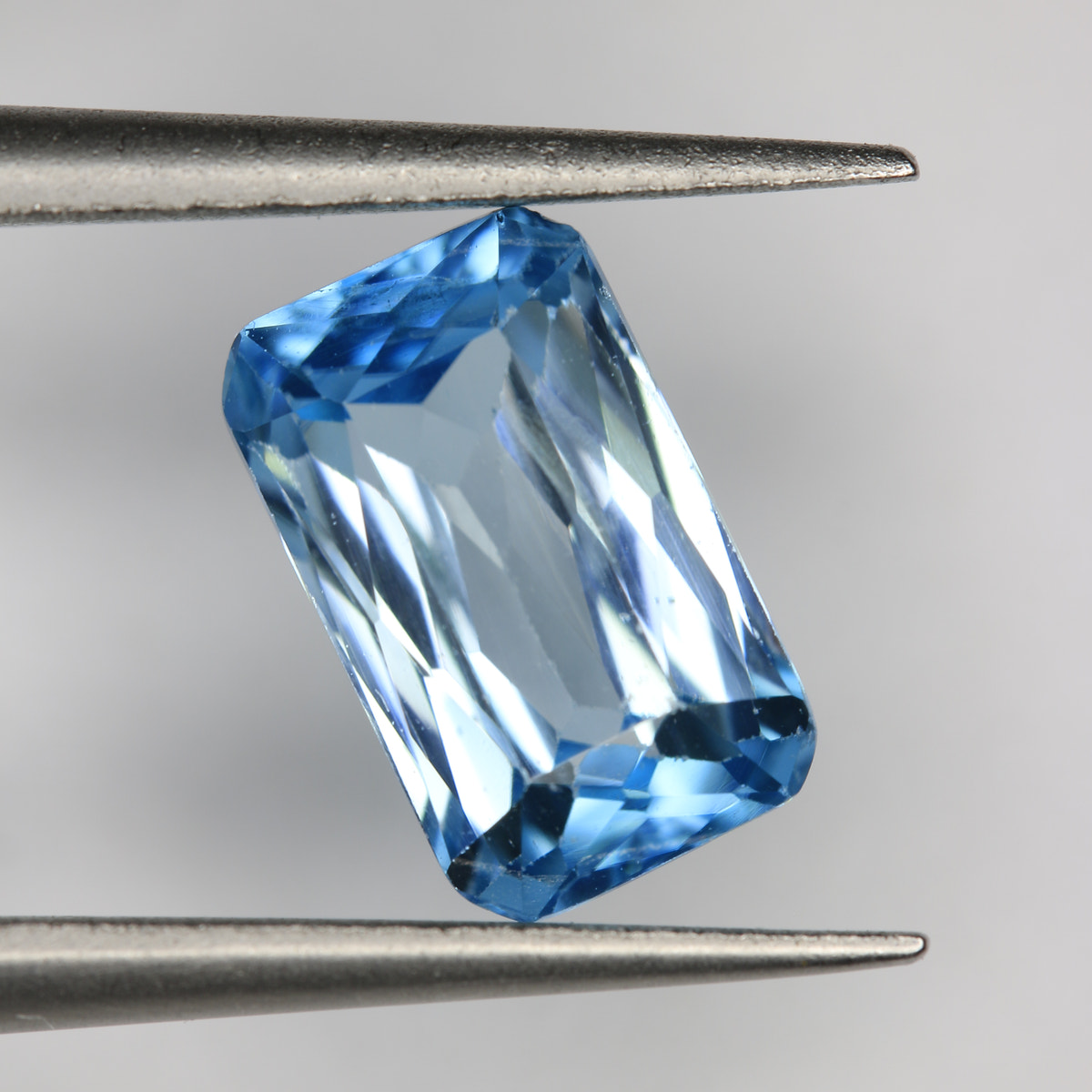 2.41ct Zircon