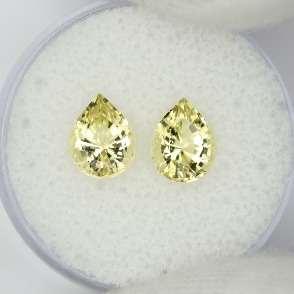 2.45ct Citrine Pair - alternate view 3