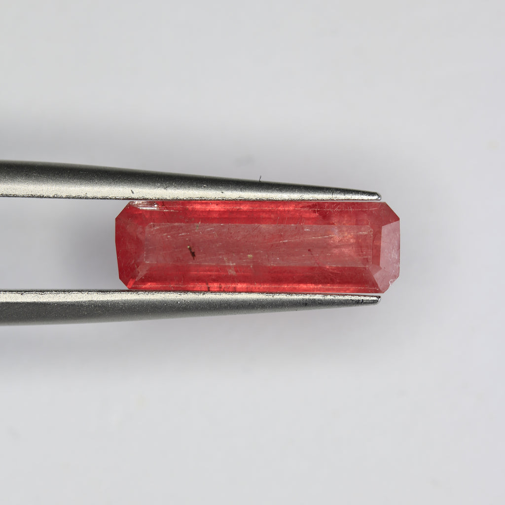 2.45ct Rhodonite rare