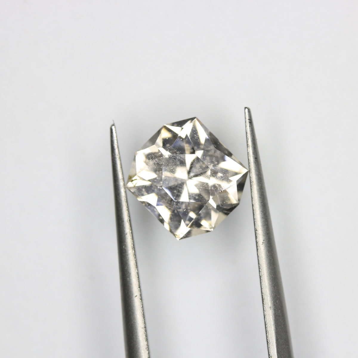 2.45ct Topaz