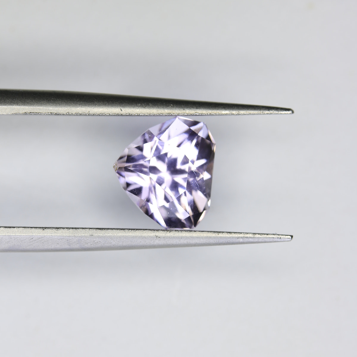 2.4ct Kunzite