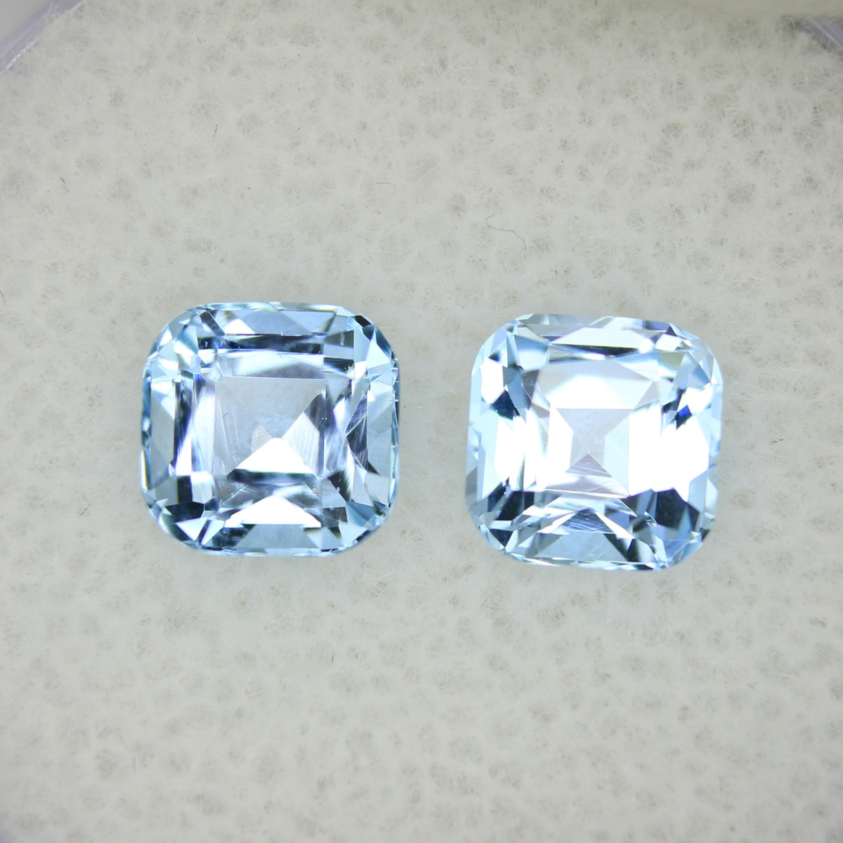2.56ct Topaz Sky Blue Pair