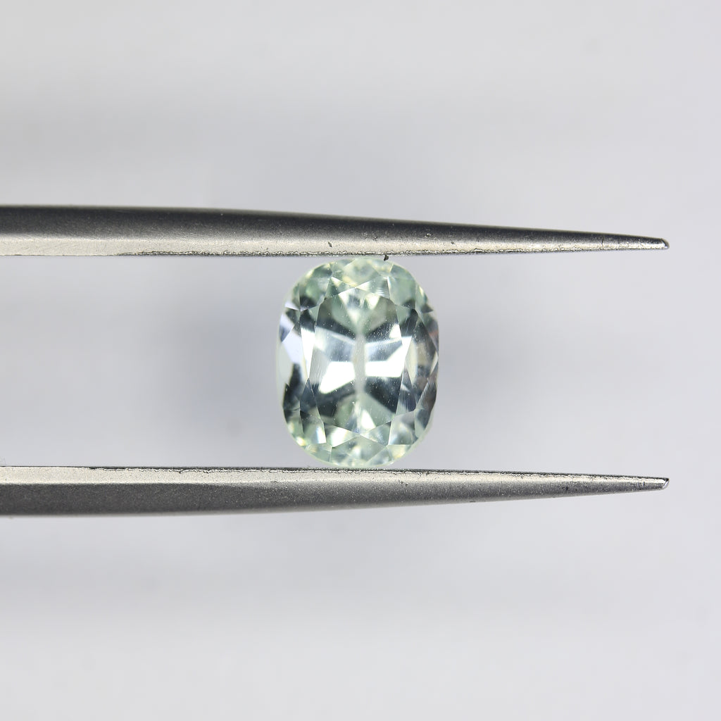 2.5ct Kunzite Green (Hiddenite)
