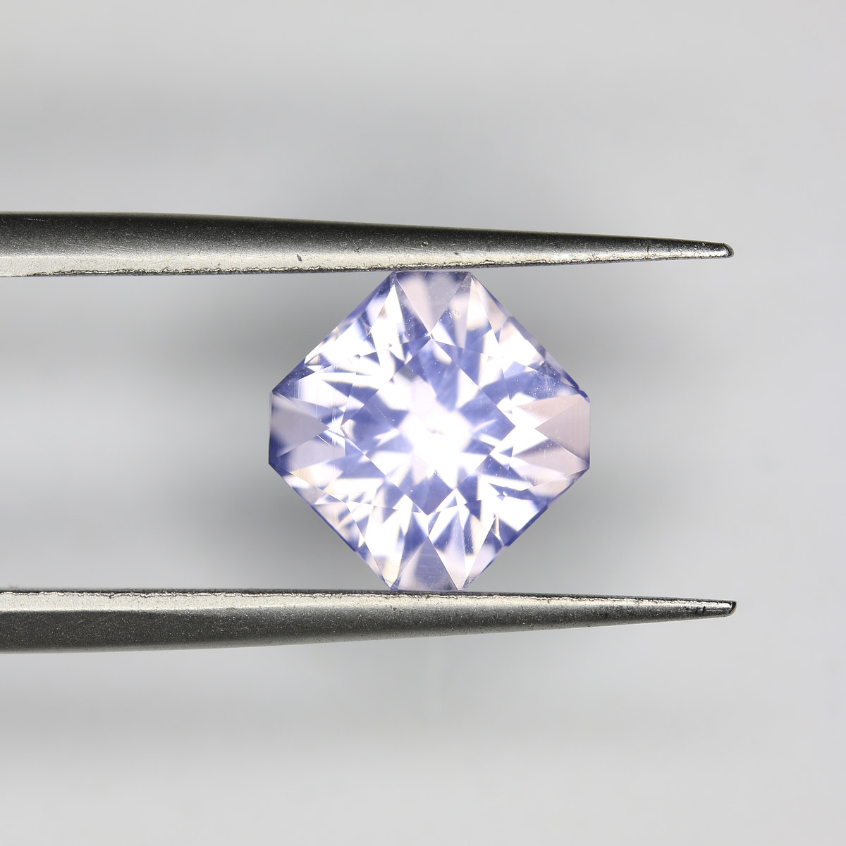 2.5ct Quartz lavender
