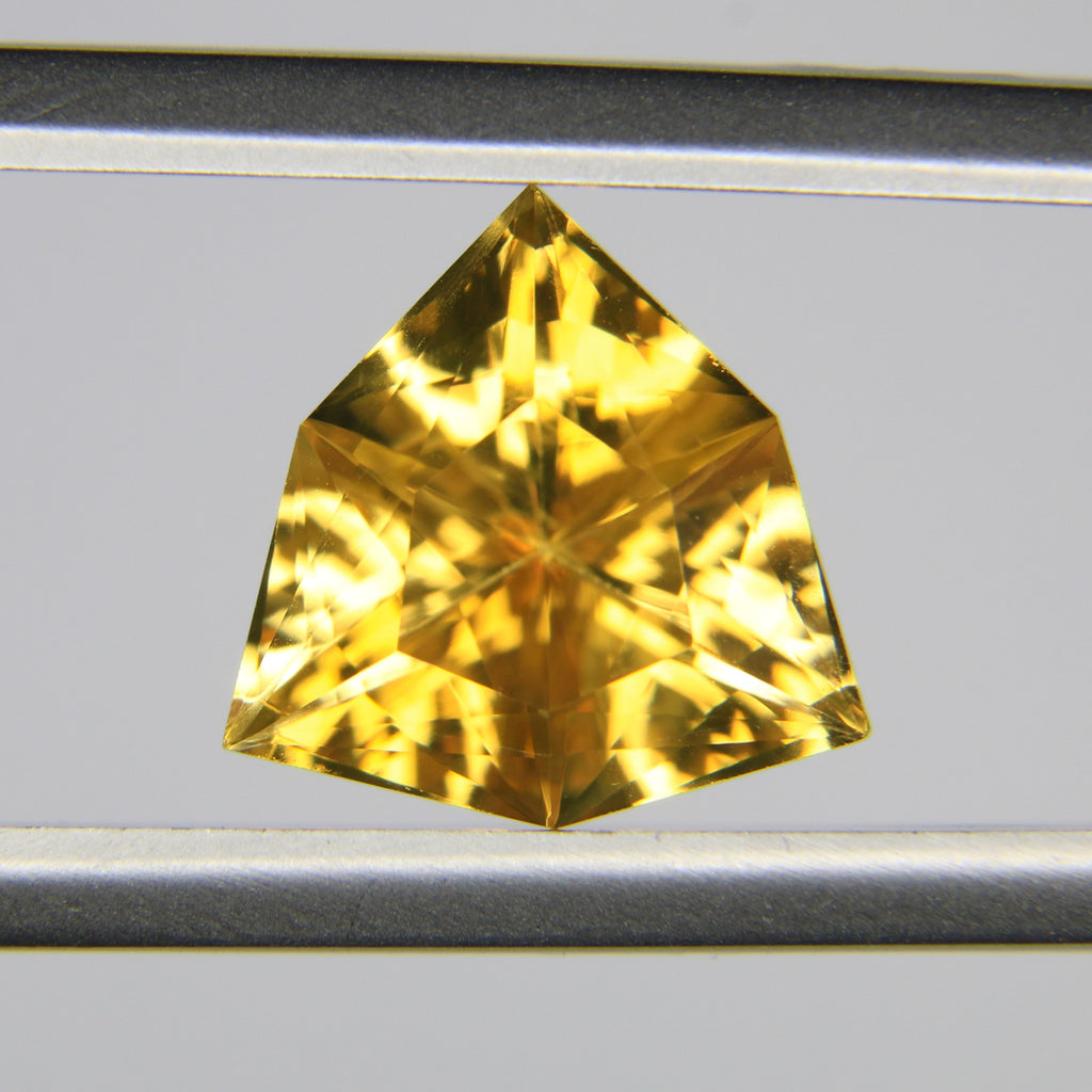 2.72ct Citrine