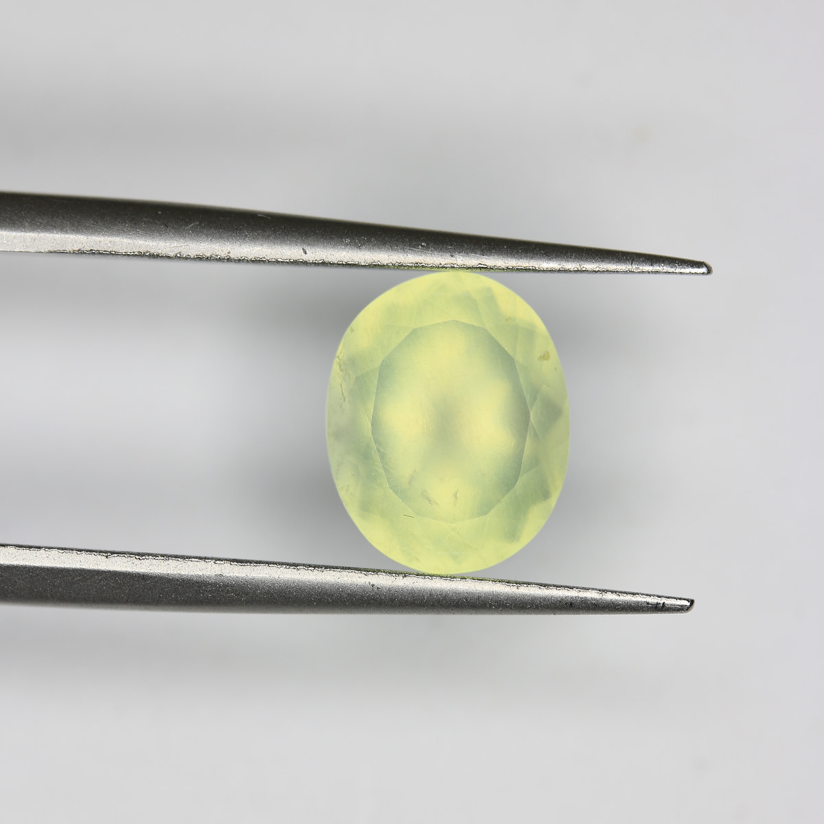 2.75ct Prehnite