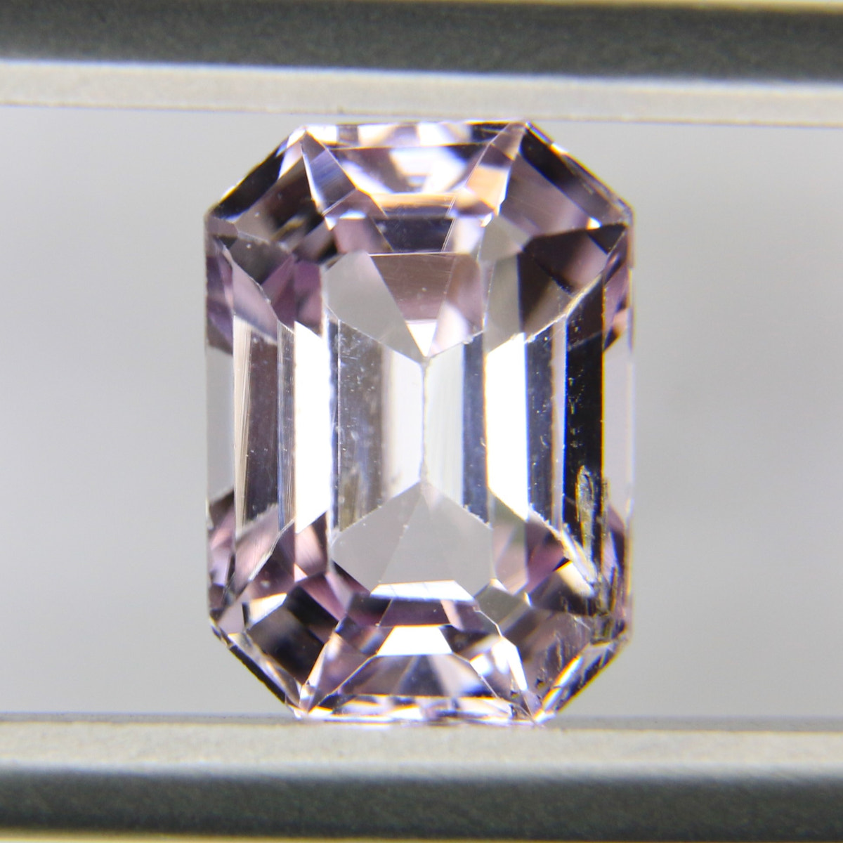 2.77ct Kunzite