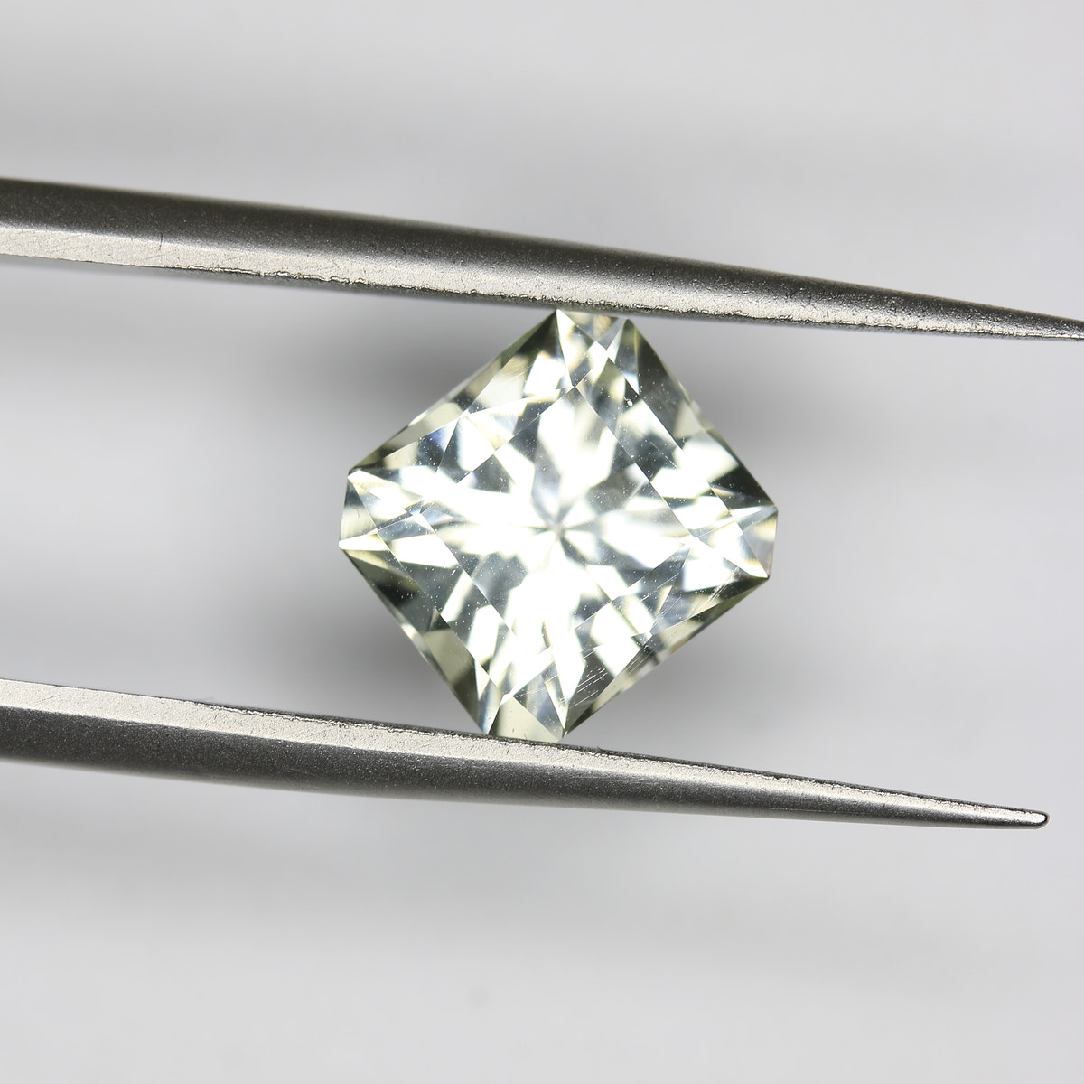 2.77ct Prasiolite
