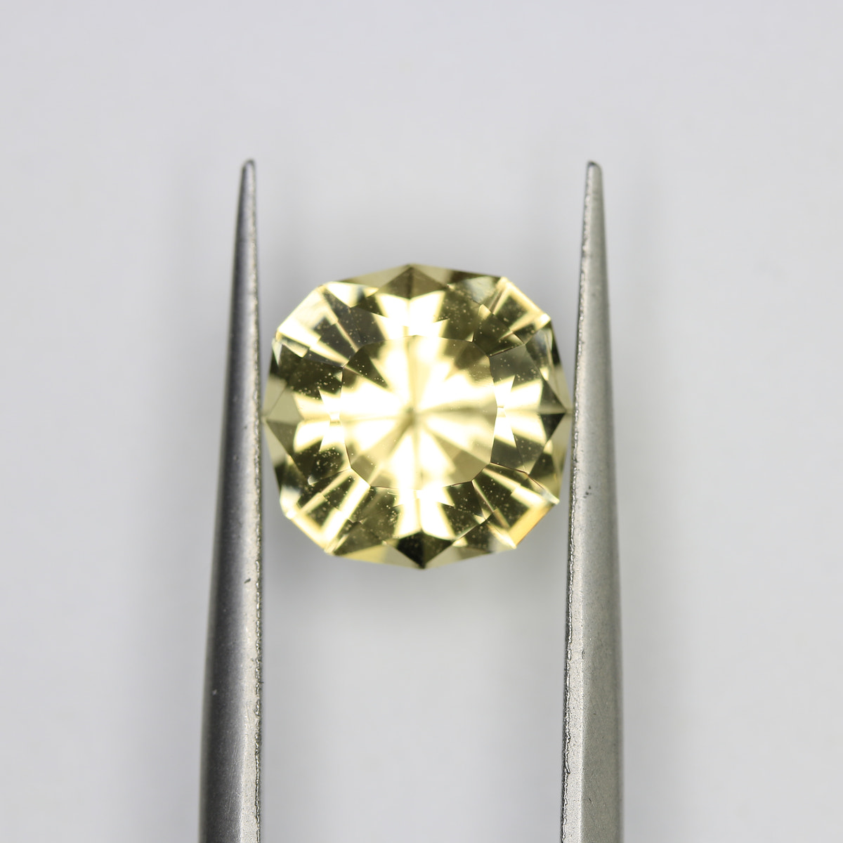 2.80ct Citrine - alternate view 2
