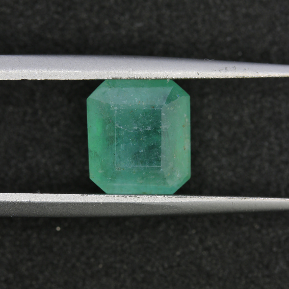 2.8ct Emerald Zambian