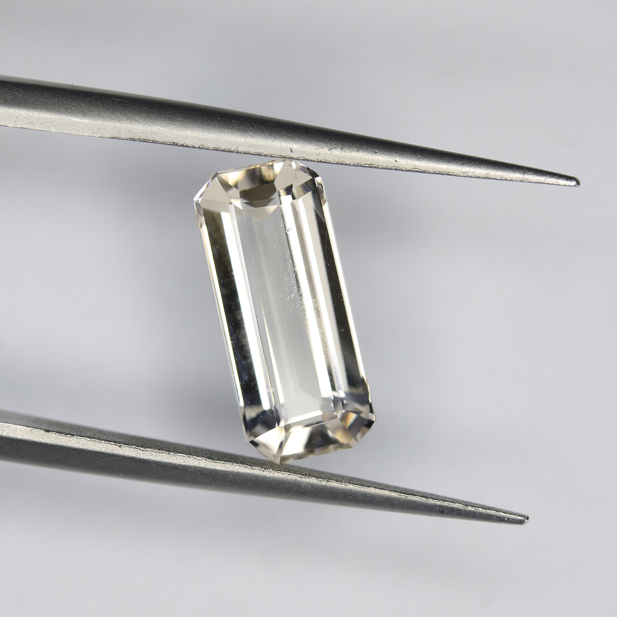 2.92ct Morganite - alternate view 2