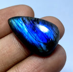 20ct Labradorite cabochon - alternate view 3