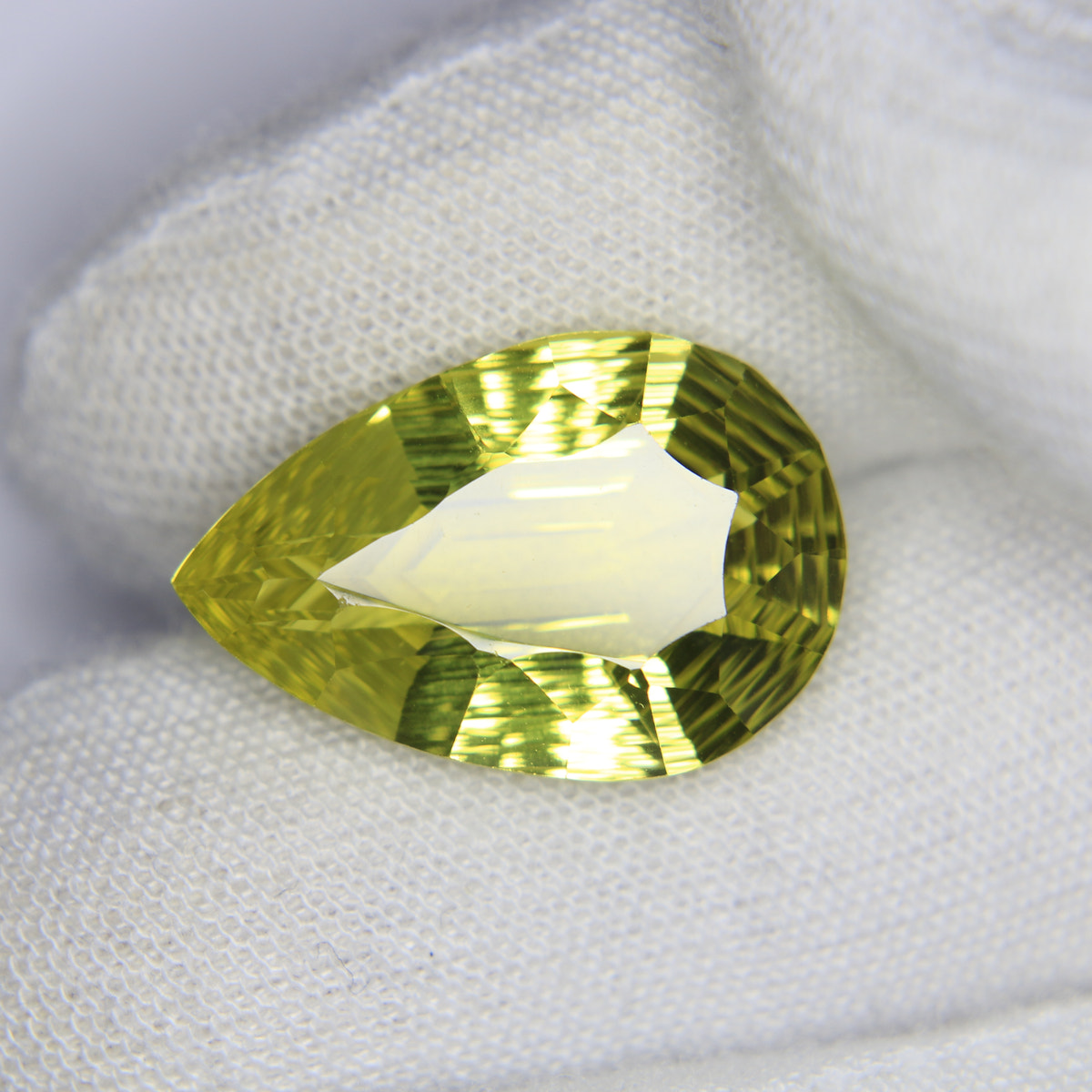 21.41ct Quartz Lemon