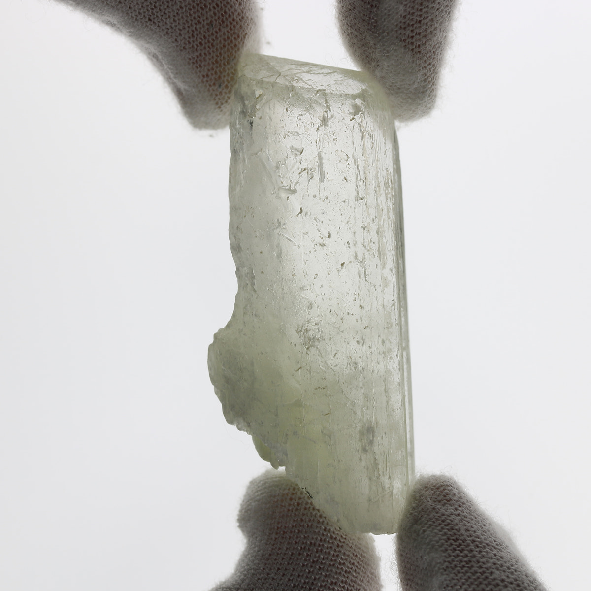 217ct Spodumene Facet Rough