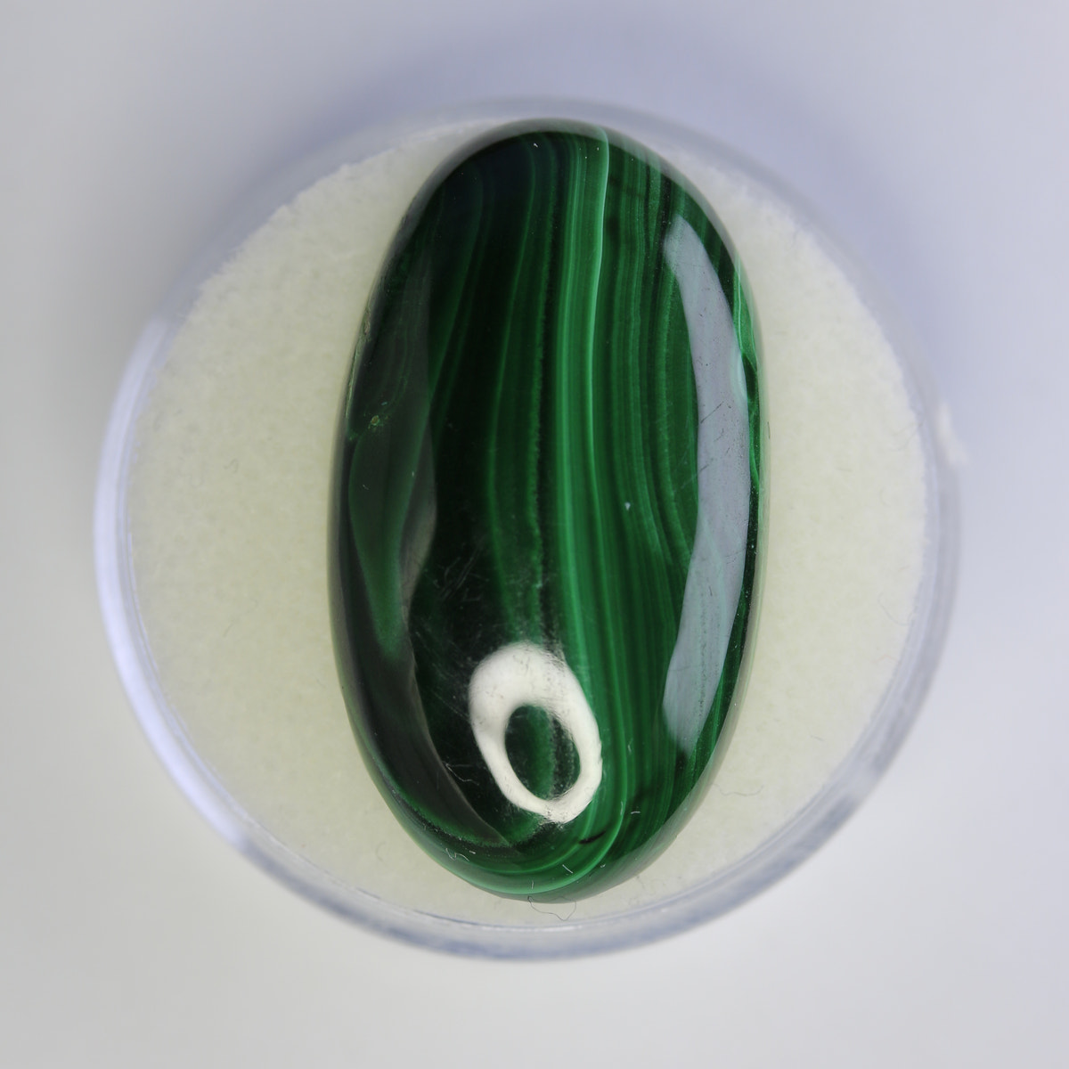 23.6ct Malachite Cabochon - alternate view 2