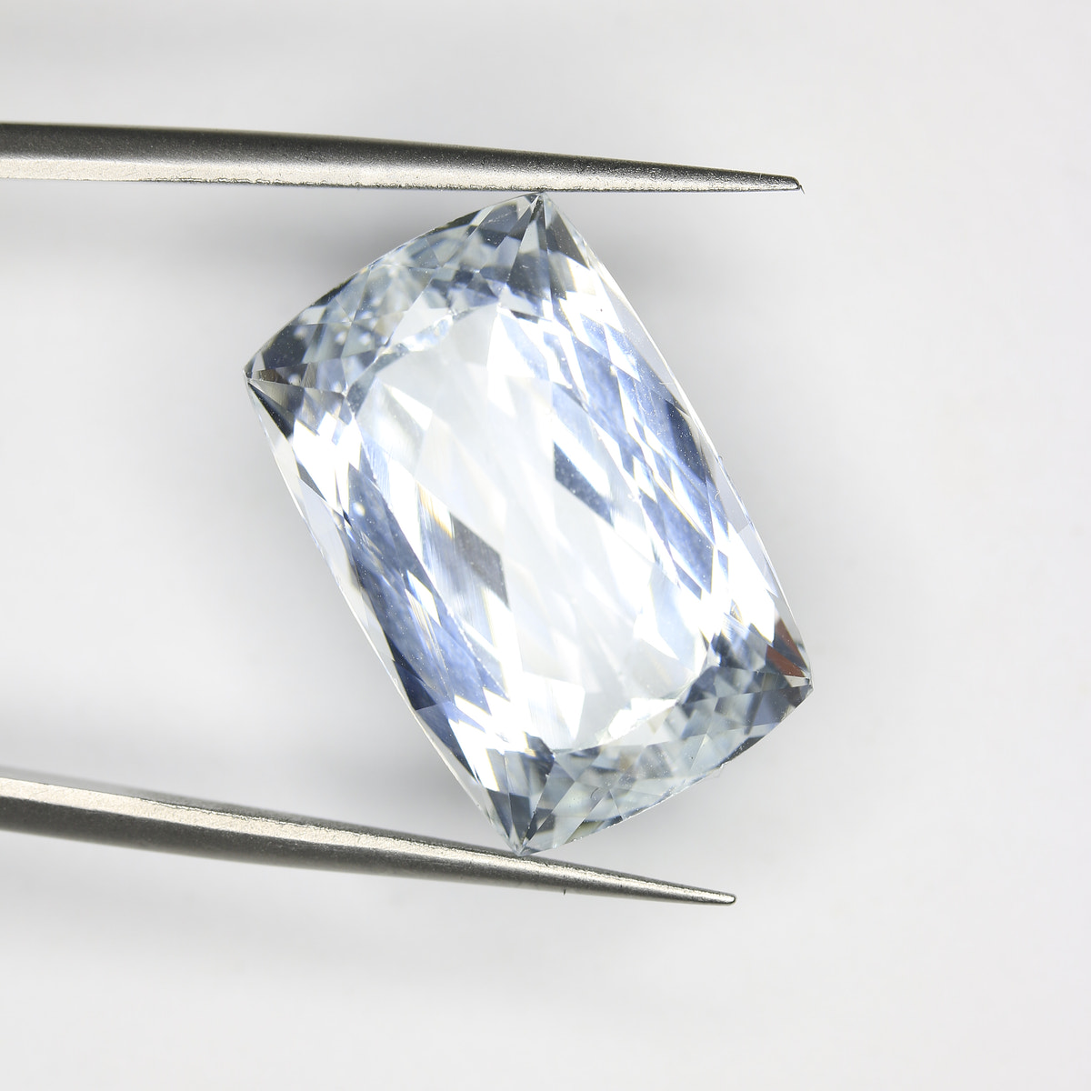 25.13ct Aquamarine