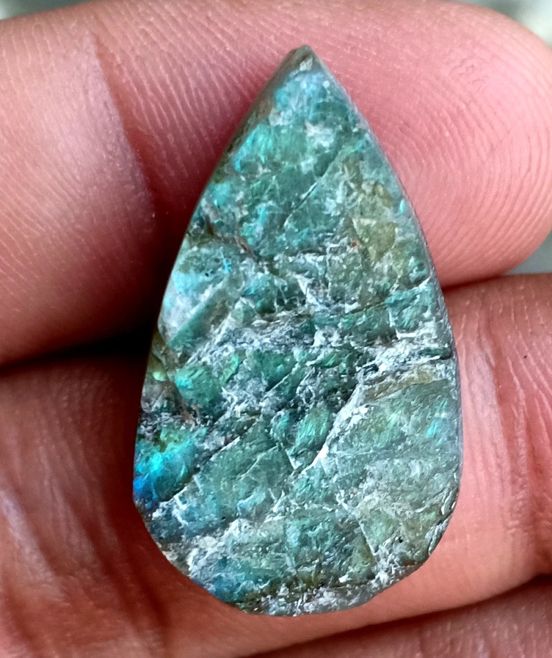 26.05ct Labradorite Rough - alternate view 3