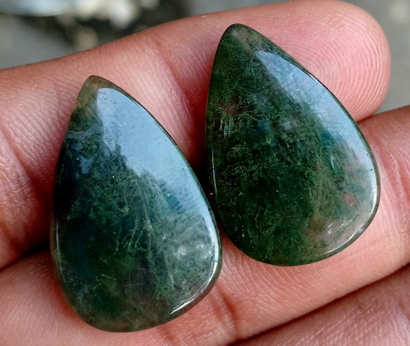 26.1ct Moss Agate Pair - alternate view 3