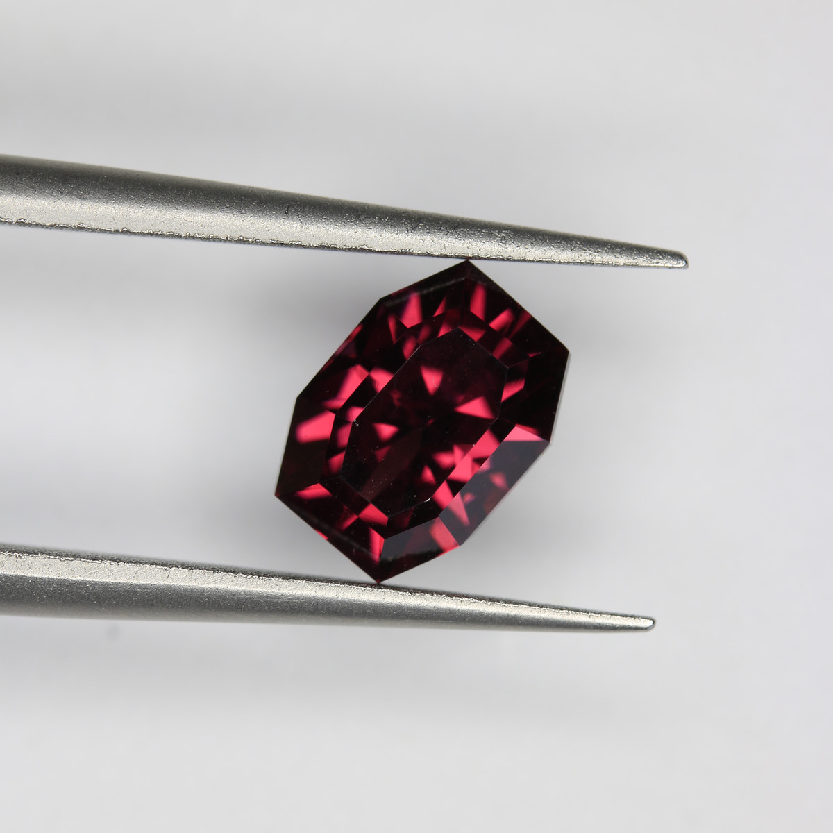 2ct Garnet