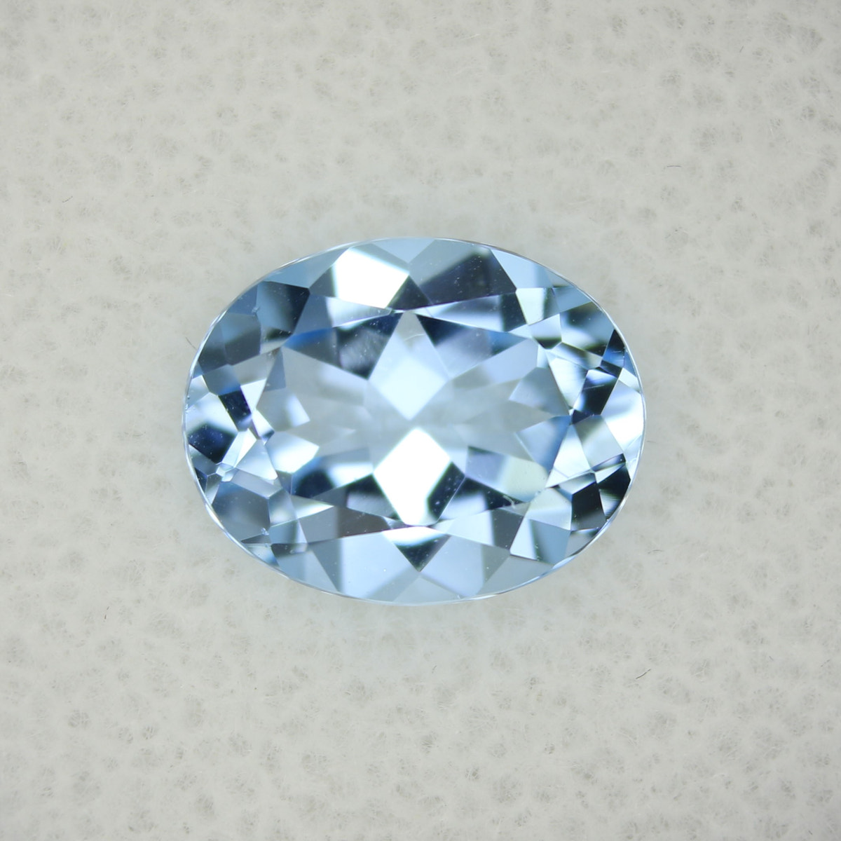 3.14ct Topaz Sky blue