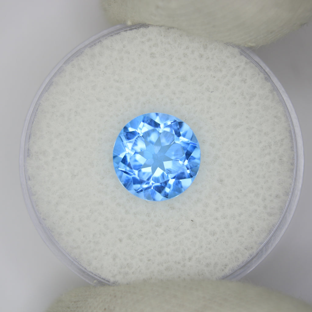 3.1ct Topaz Swiss blue - alternate view 2