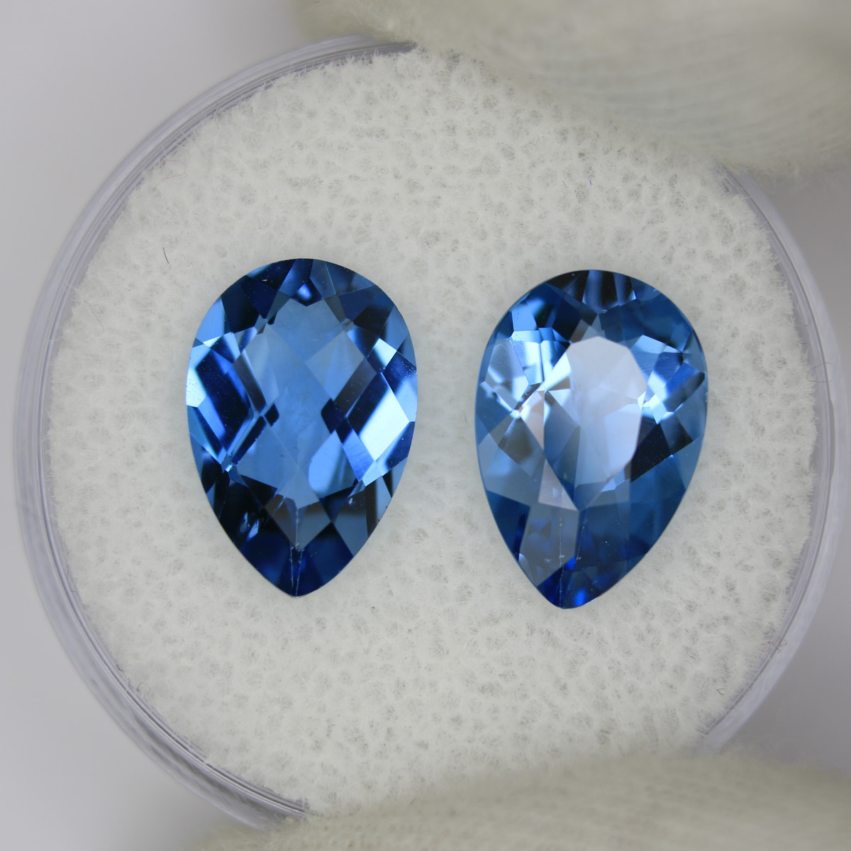 3.35ct Topaz Swiss blue Pair - alternate view 2
