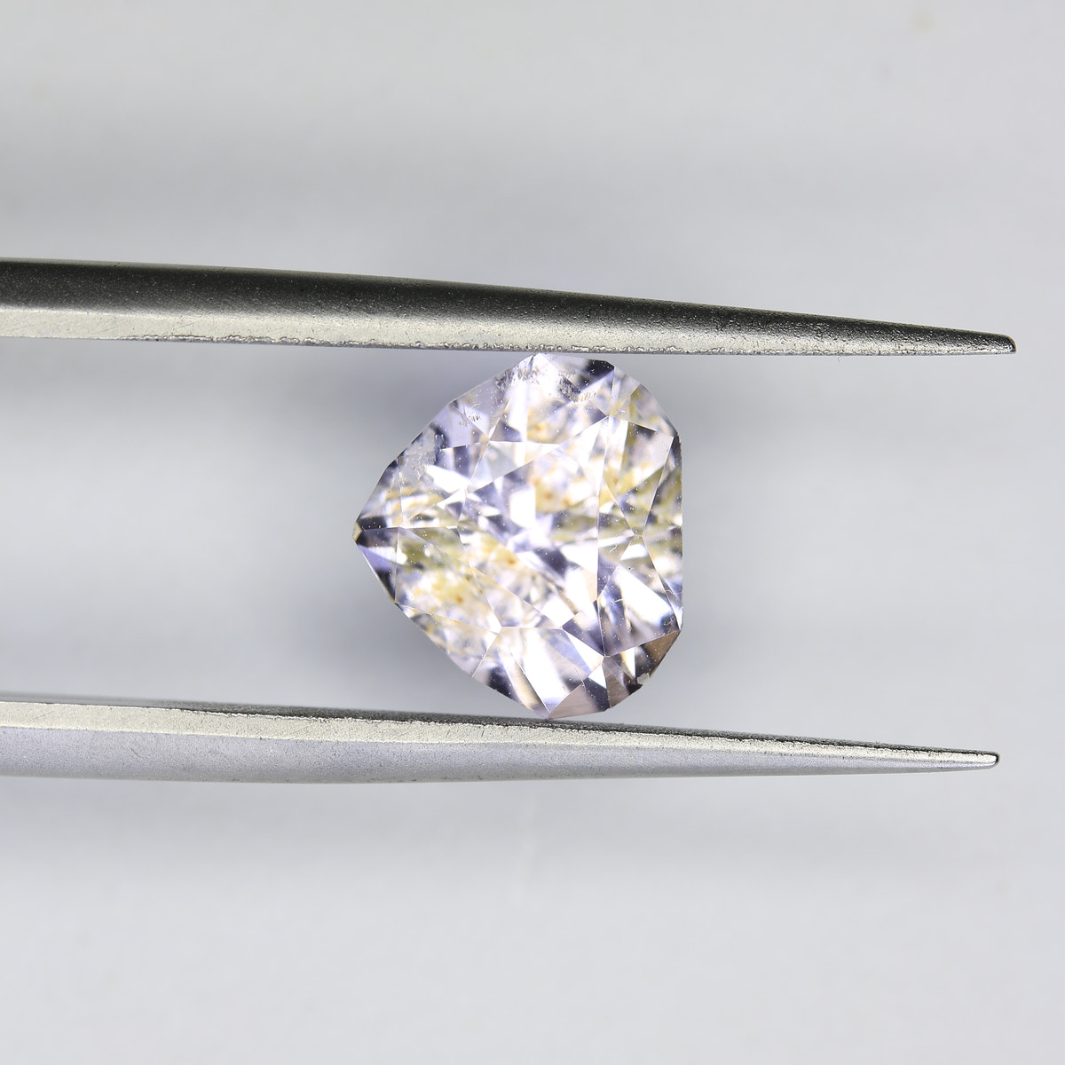 3.3ct Kunzite - alternate view 2
