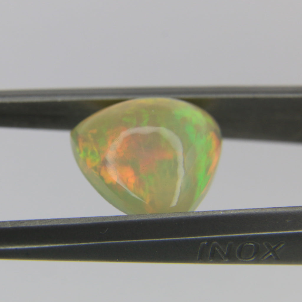 3.3ct Opal Welo - alternate view 2