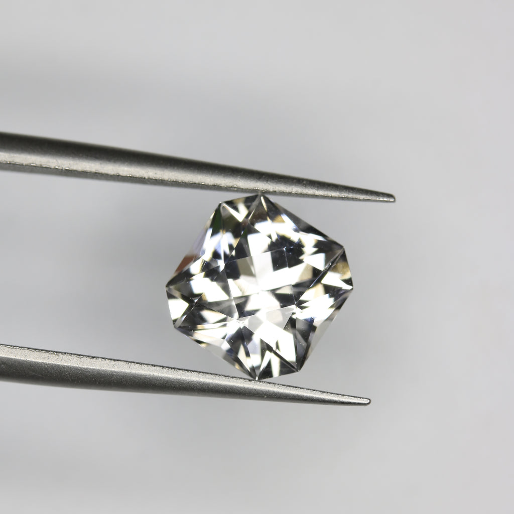3.45ct Topaz White - alternate view 2