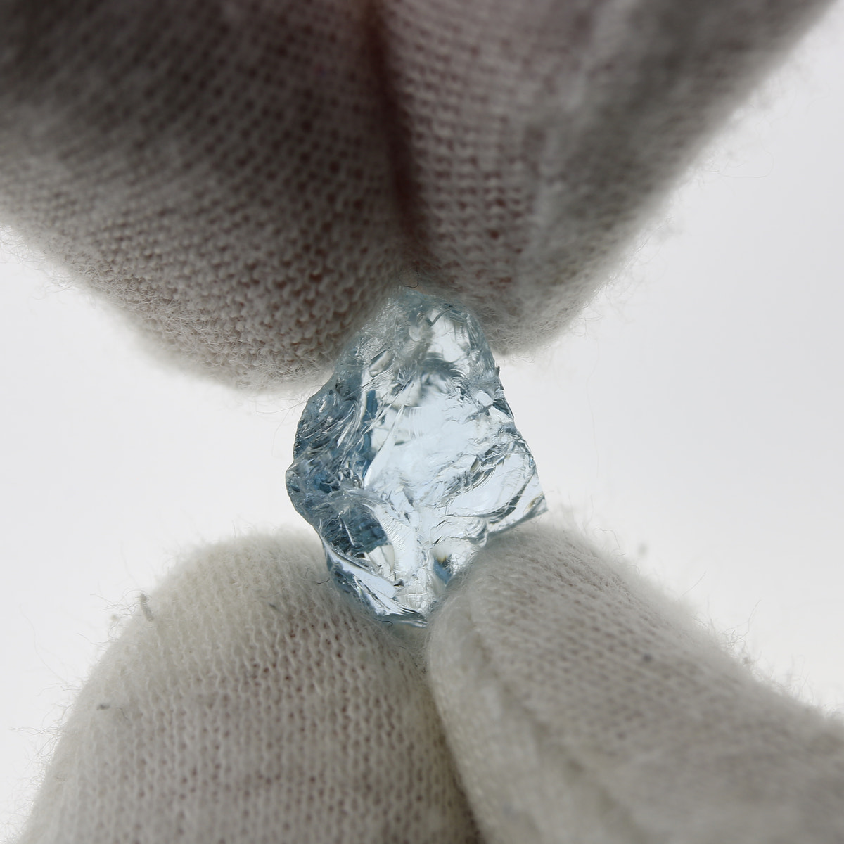 3.46ct Aquamarine Facet Rough - alternate view 2
