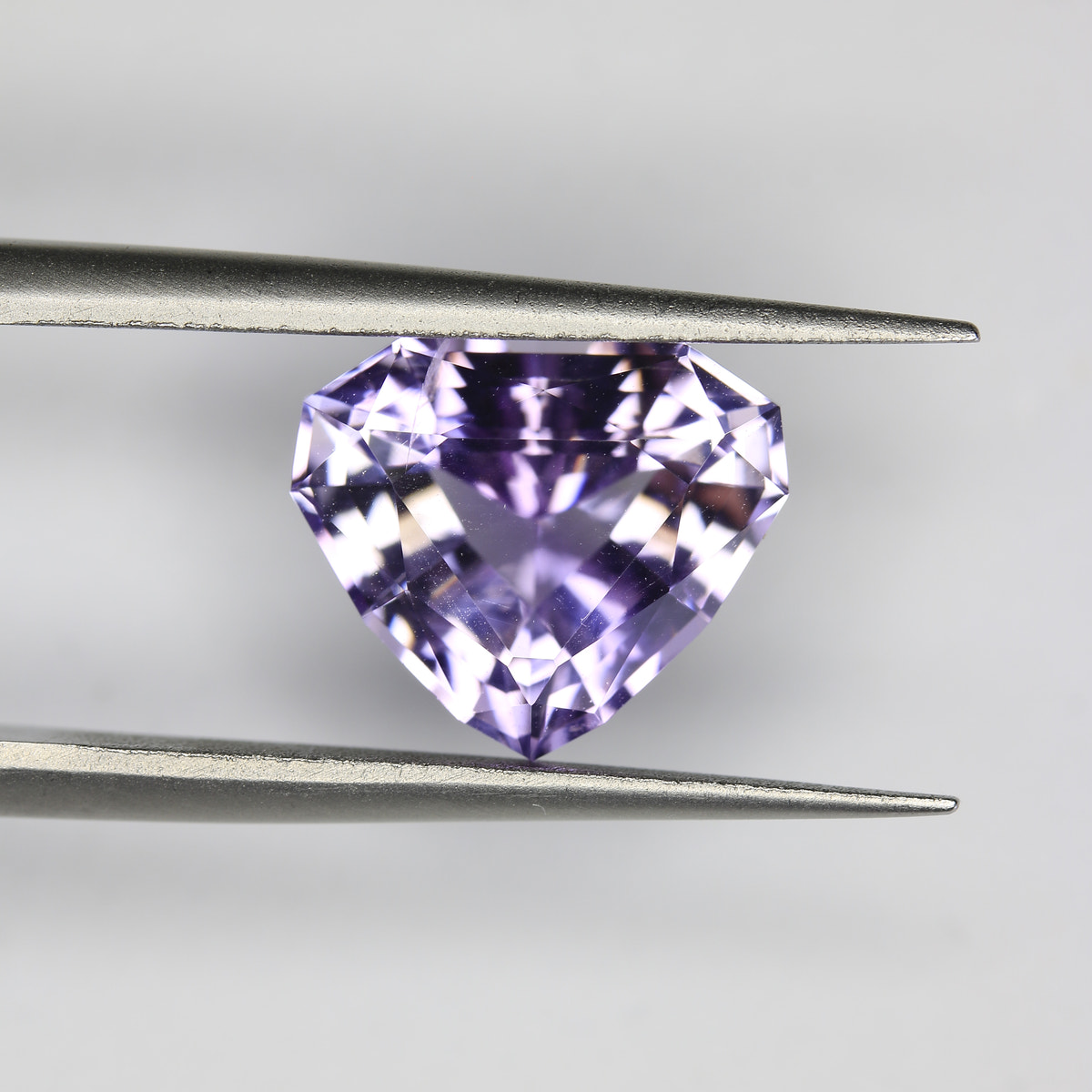 3.55ct Quartz lavender - alternate view 2