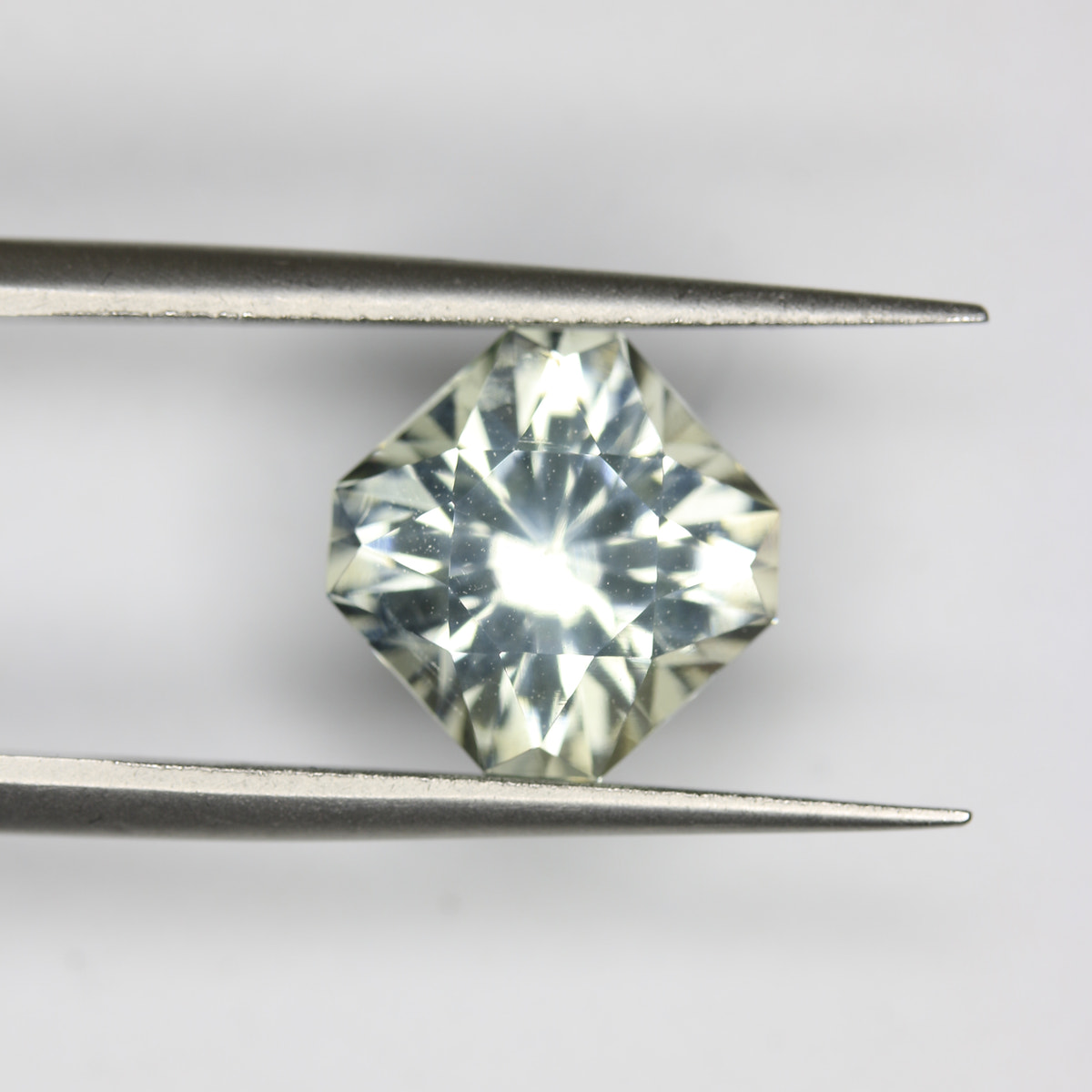 3.72ct Prasiolite
