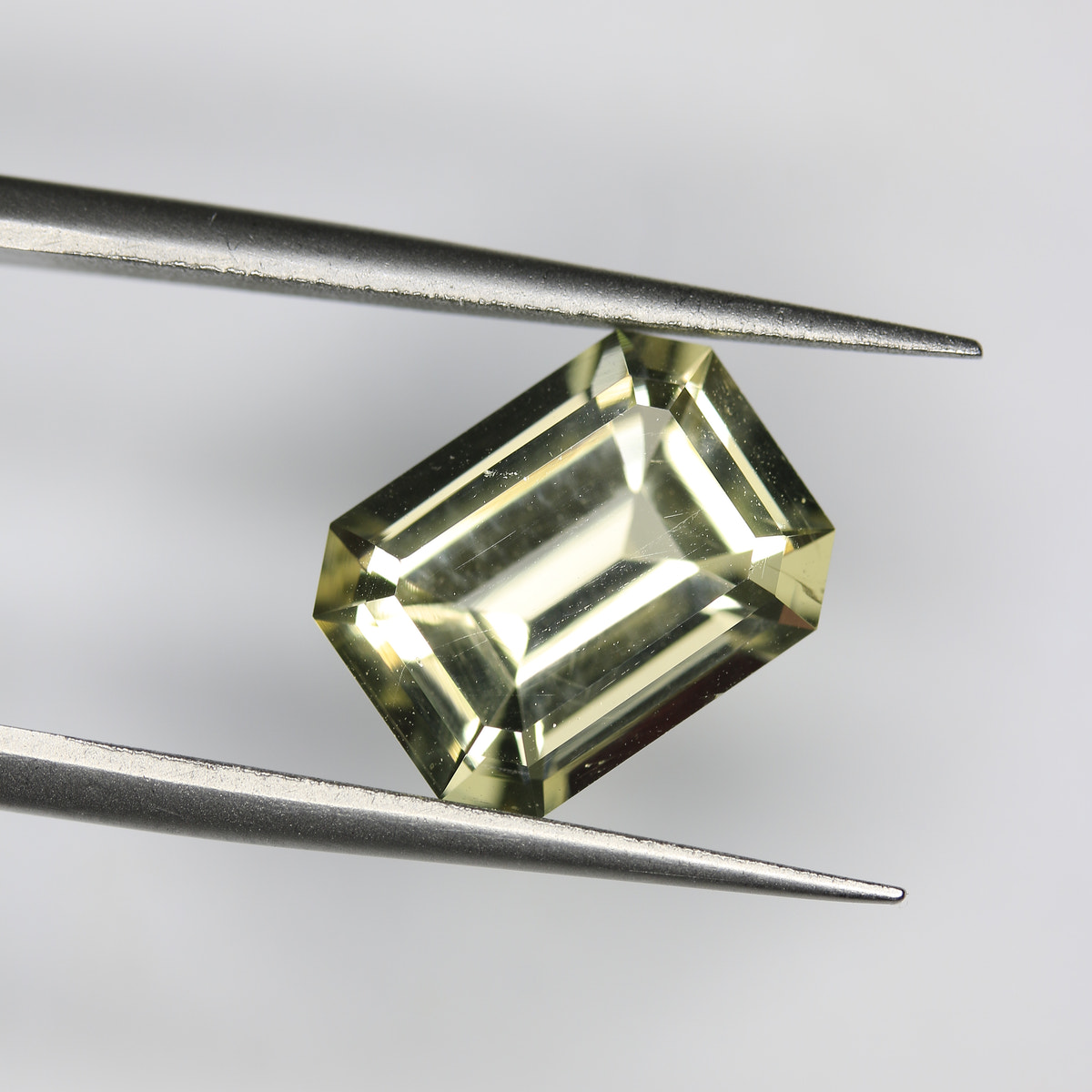 3.75ct Topaz Skardu