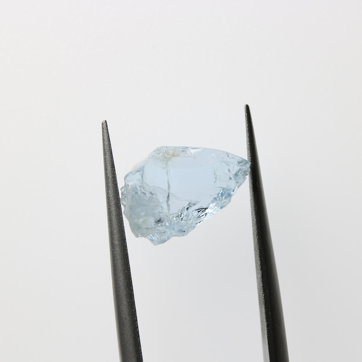 3.76ct Aquamarine Facet Rough - alternate view 2