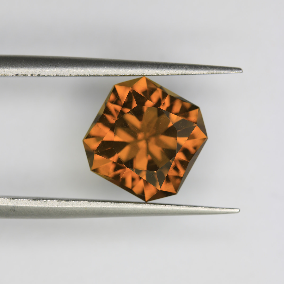 3.7ct Citrine - alternate view 2