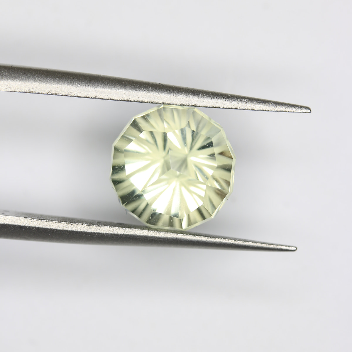 3.7ct Prasiolite