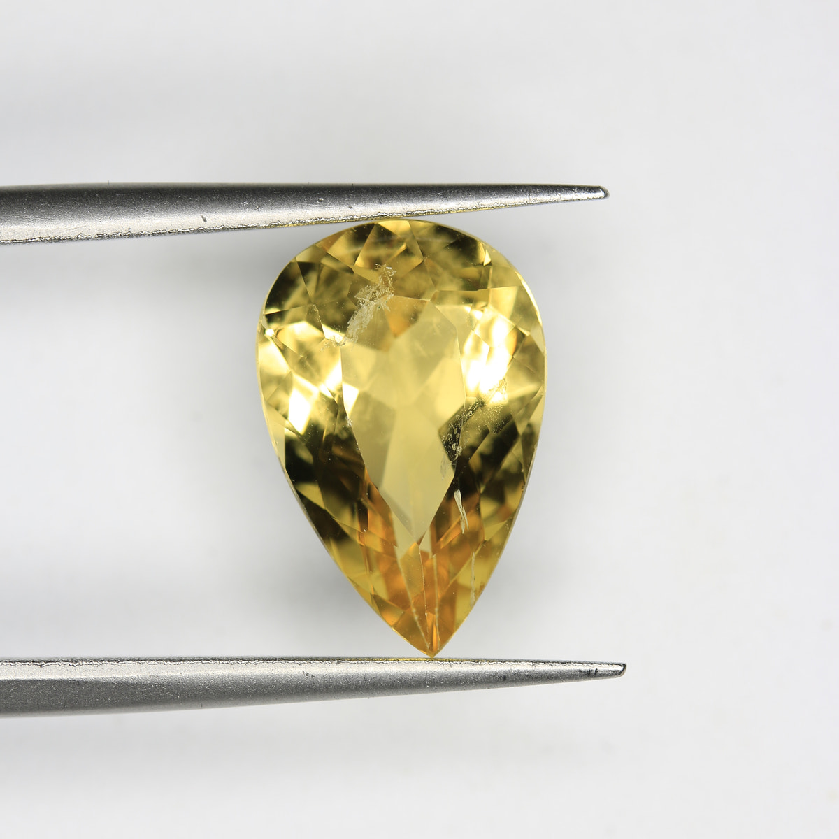 3.84ct Beryl Helidor Yellow