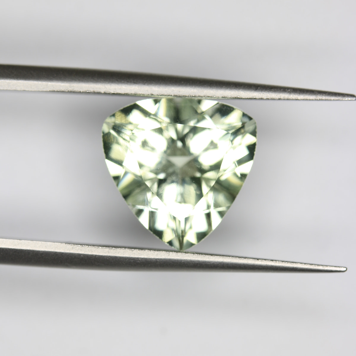 3.87ct Prasiolite