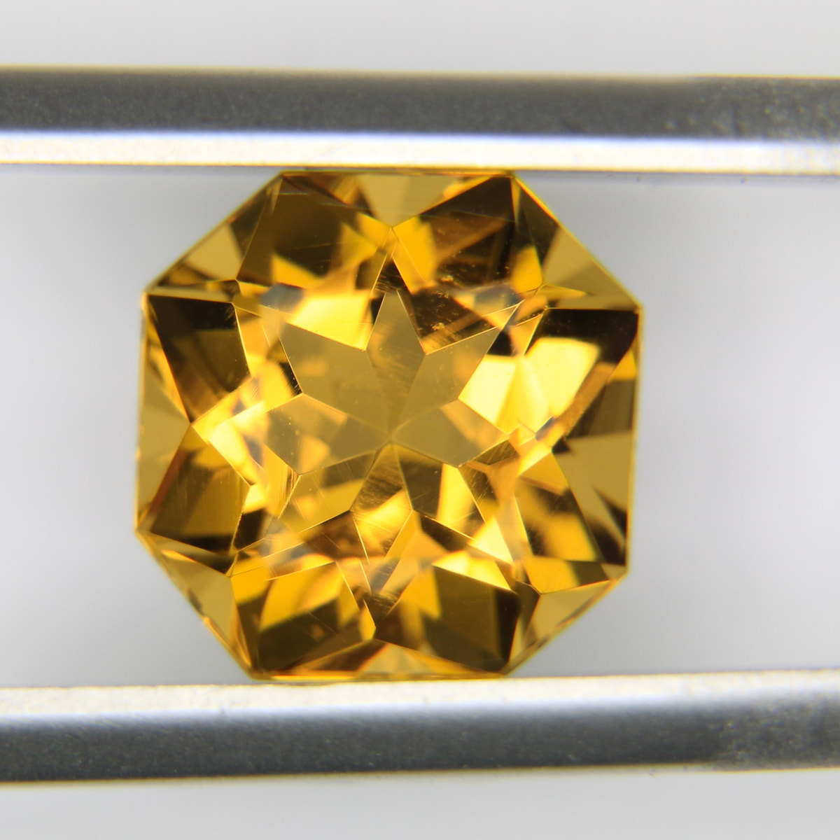 3.88ct Citrine