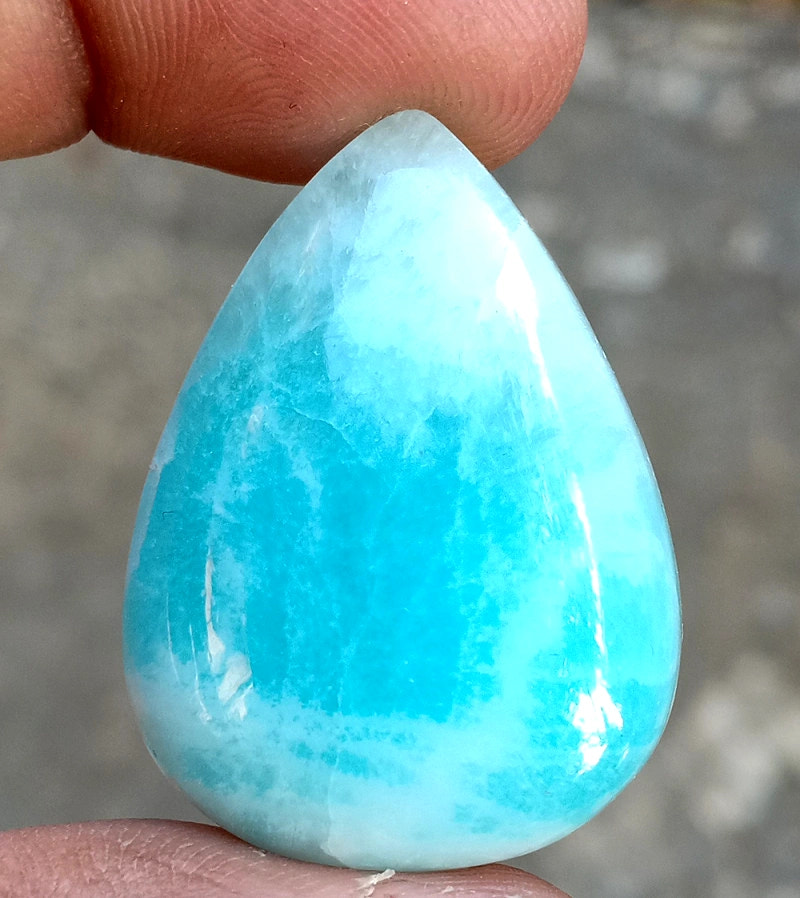 32ct Larimar Cabochon - alternate view 2