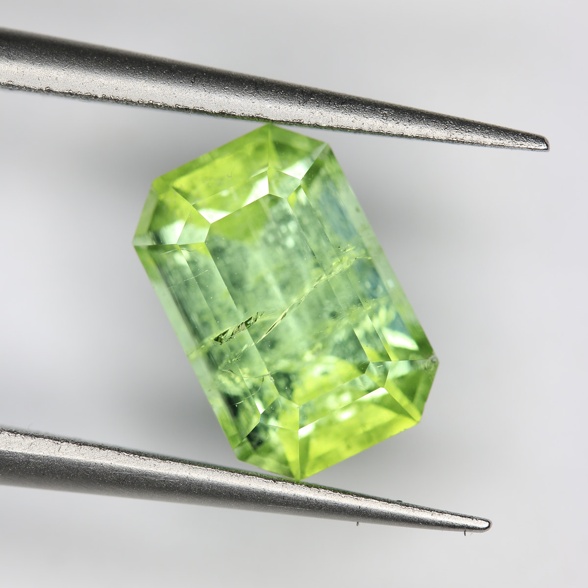 3ct Tourmaline Mint Green - alternate view 3