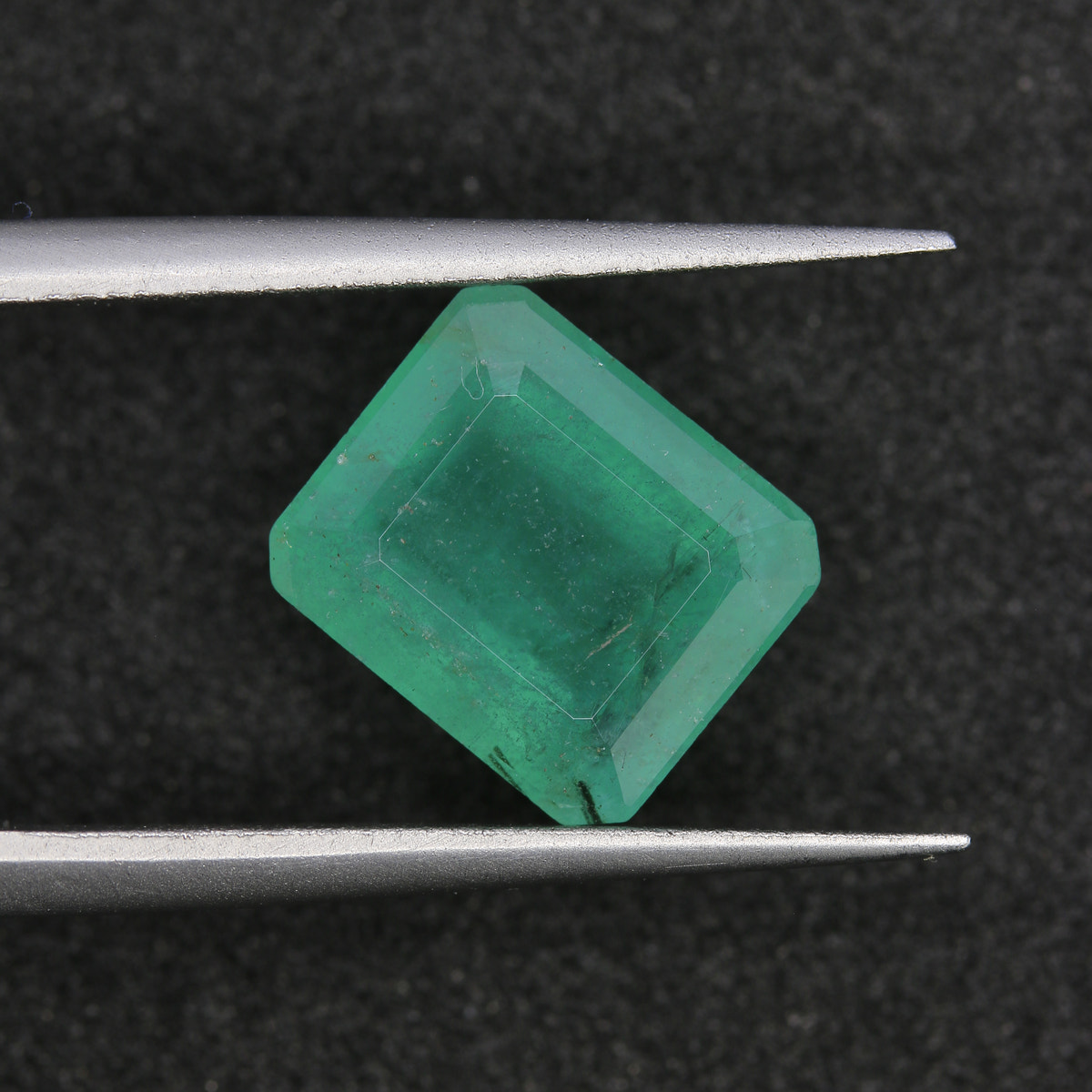 4.11ct Emerald Zambian