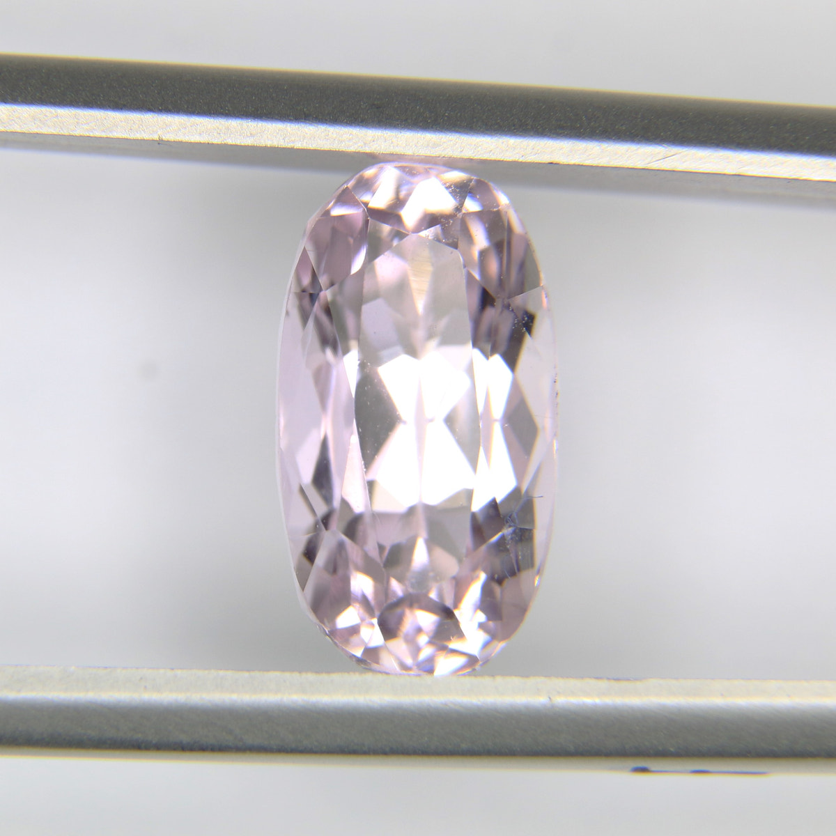 4.21ct Kunzite - alternate view 2