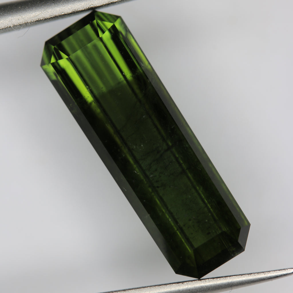 4.22ct Tourmaline Green - alternate view 2