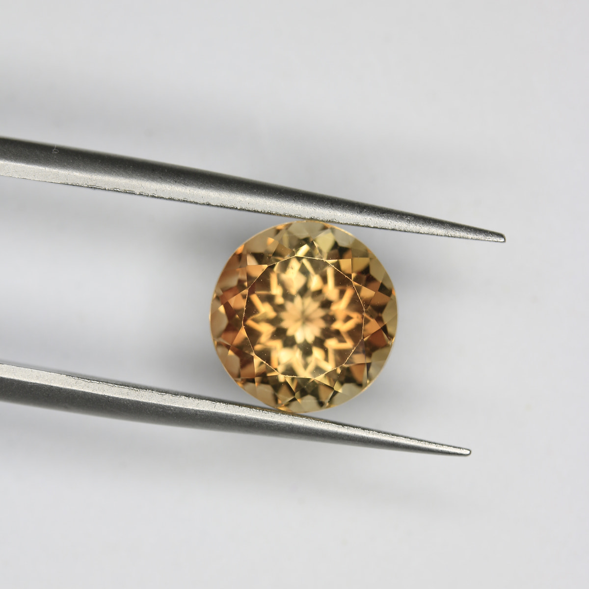 4.30ct Topaz Madeira